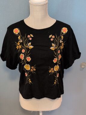 Darling Blue Floral Embroidery 100% Cotton Cropped Rolled Sleeves Top Whimsigoth